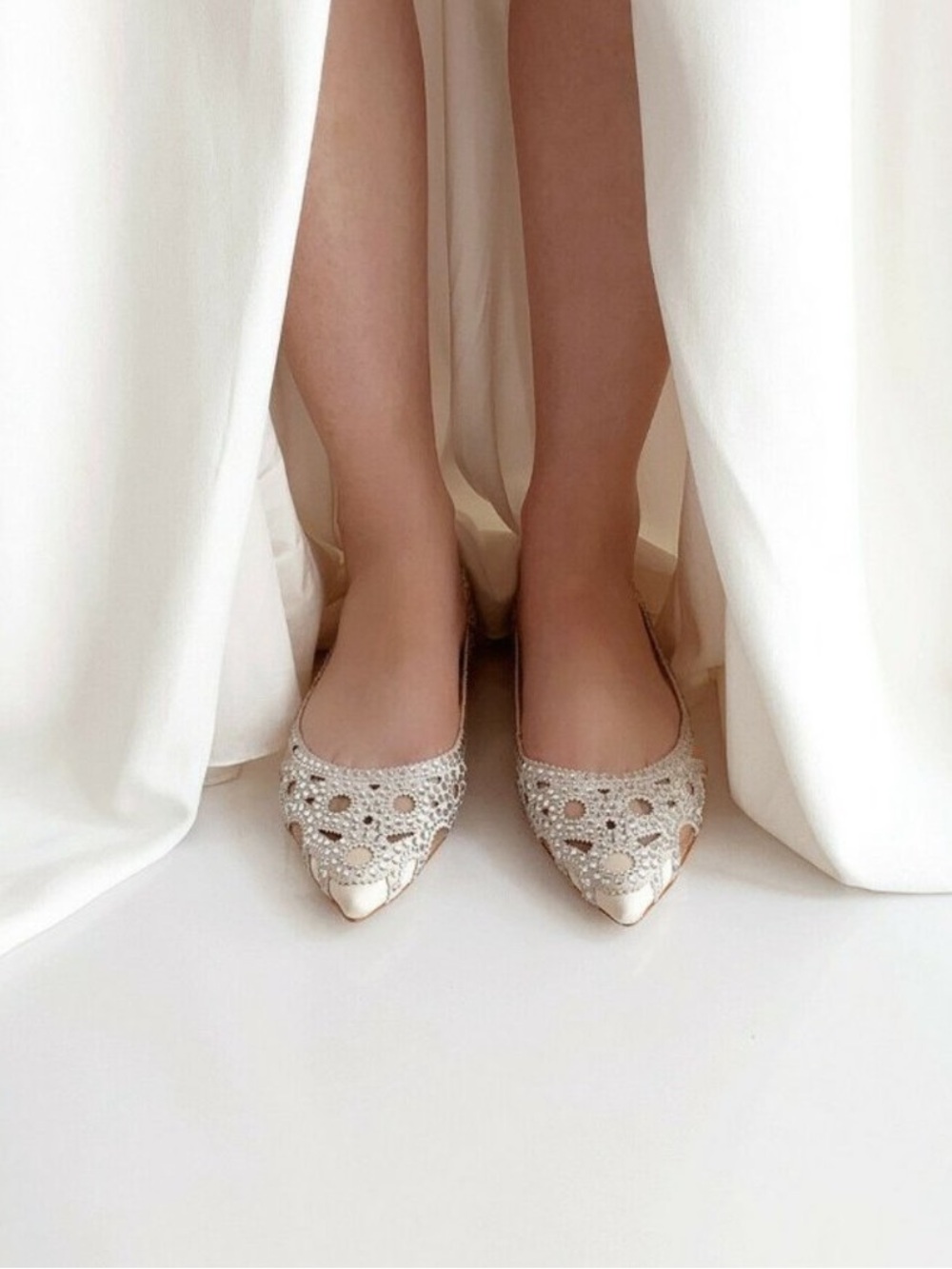Badgley Mischka Gigi Crystal-embellished Pointed-toe Flats